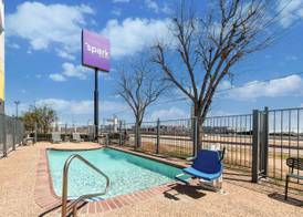 Spark by Hilton Selma 5