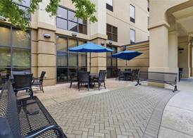 Hampton Inn and Suites Woodstock, Virginia 2