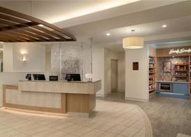 DoubleTree by Hilton Virginia Beach 5