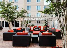 Hilton Garden Inn Melville 3