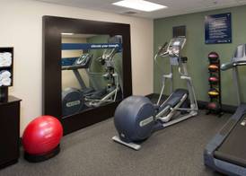 Hampton Inn & Suites Kokomo 4