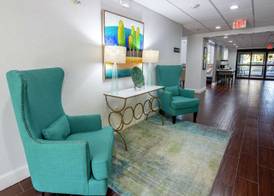 Hampton Inn & Suites Lafayette 5