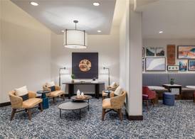Hampton Inn & Suites - Roanoke-Downtown, VA 4