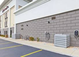 Hampton Inn Monroe, MI 3