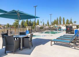 Hampton Inn & Suites Bakersfield Central 5