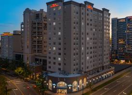 Hilton Garden Inn Charlotte Uptown 3