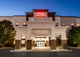 Hampton Inn & Suites Muncie 2