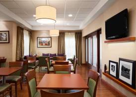 Hampton Inn Geneva 4