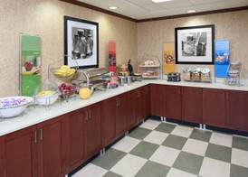 Hampton Inn & Suites Kokomo 3