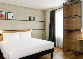 ibis Bridgwater, M5 Jct23 4