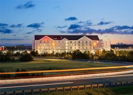 Hilton Garden Inn Dulles North 2