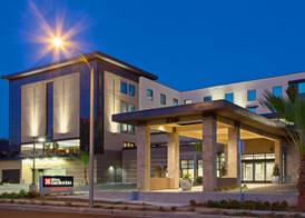 Hilton Garden Inn Irvine/Orange County Airport 2
