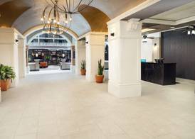 Embassy Suites by Hilton Orlando North 4