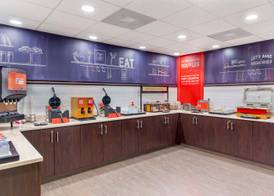 Hampton Inn Mebane 4