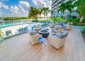 DoubleTree by Hilton Tampa Rocky Point Waterfront 4