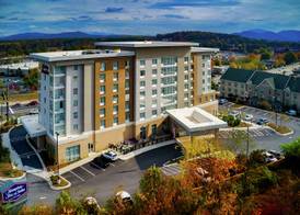 Hampton Inn & Suites Asheville Biltmore Area 2
