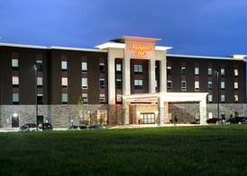Hampton Inn Lebanon 2