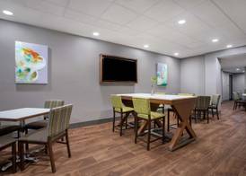 Hampton Inn Iowa City/Coralville 5