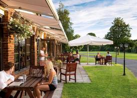 Mercure Maidstone Great Danes Hotel 3