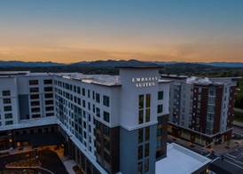 Embassy Suites By Hilton Asheville Downtown 3