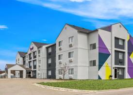 Spark By Hilton Moline Quad Cities 4