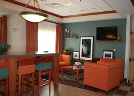 Hampton Inn Lebanon 4
