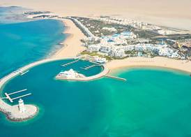 Hilton Salwa Beach Resort and Villas 2