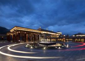 Hilton Linzhi Resort 3