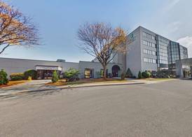 Embassy Suites by Hilton Milwaukee Brookfield 4