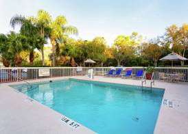 Hampton Inn Melbourne 4