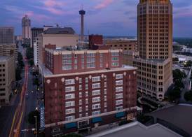 Homewood Suites by Hilton San Antonio-Riverwalk/Downtown 2