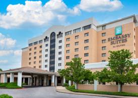 Embassy Suites by Hilton Kansas City International Airport 2