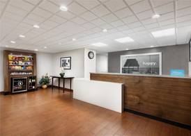 Hampton Inn Naples/Central 4