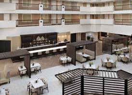 Embassy Suites by Hilton La Quinta Hotel & Spa 4