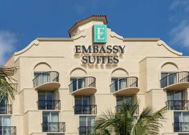 Embassy Suites by Hilton Miami International Airport 3