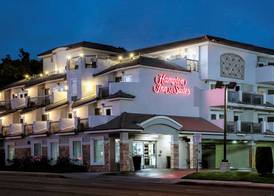 Hampton Inn & Suites Hermosa Beach 2