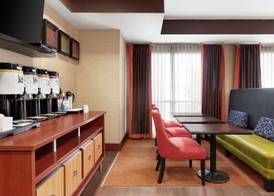 Hampton Inn Houston/Stafford 3