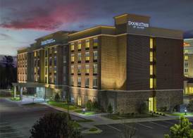 DoubleTree by Hilton Raleigh - Cary 2