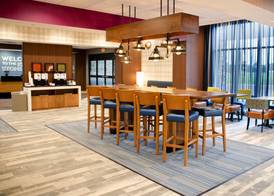 Hampton Inn Lebanon 4