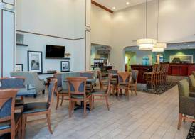 Hampton Inn & Suites Ft. Pierce 2