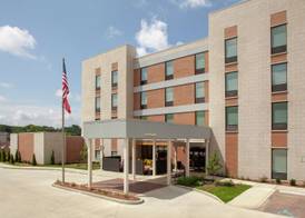 Home2 Suites by Hilton Bloomington 2