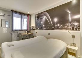 Kyriad Paris 12 - Nation 5