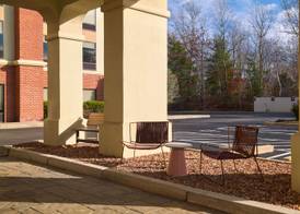 Hampton Inn & Suites Providence/Smithfield 2