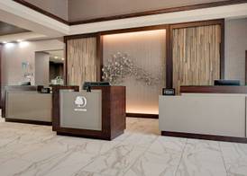 DoubleTree by Hilton Denver International Airport 4