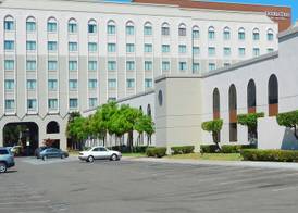 DoubleTree by Hilton Newark Fremont 3