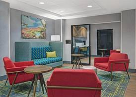 Hampton Inn Westfield 5