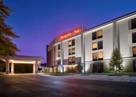 Hampton Inn Harrisburg West 2