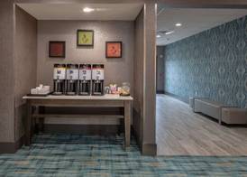 Hampton Inn & Suites Dallas/Plano Central 4