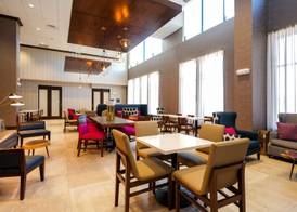 Hampton Inn & Suites Aurora South, Co 4