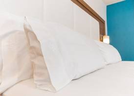 Holiday Inn Express & Suites HOLLYWOOD WALK OF FAME by IHG 5